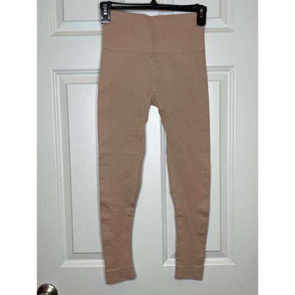 Set Active Blush Pink Leggings Tagged XS / Small - Picture 2 of 5